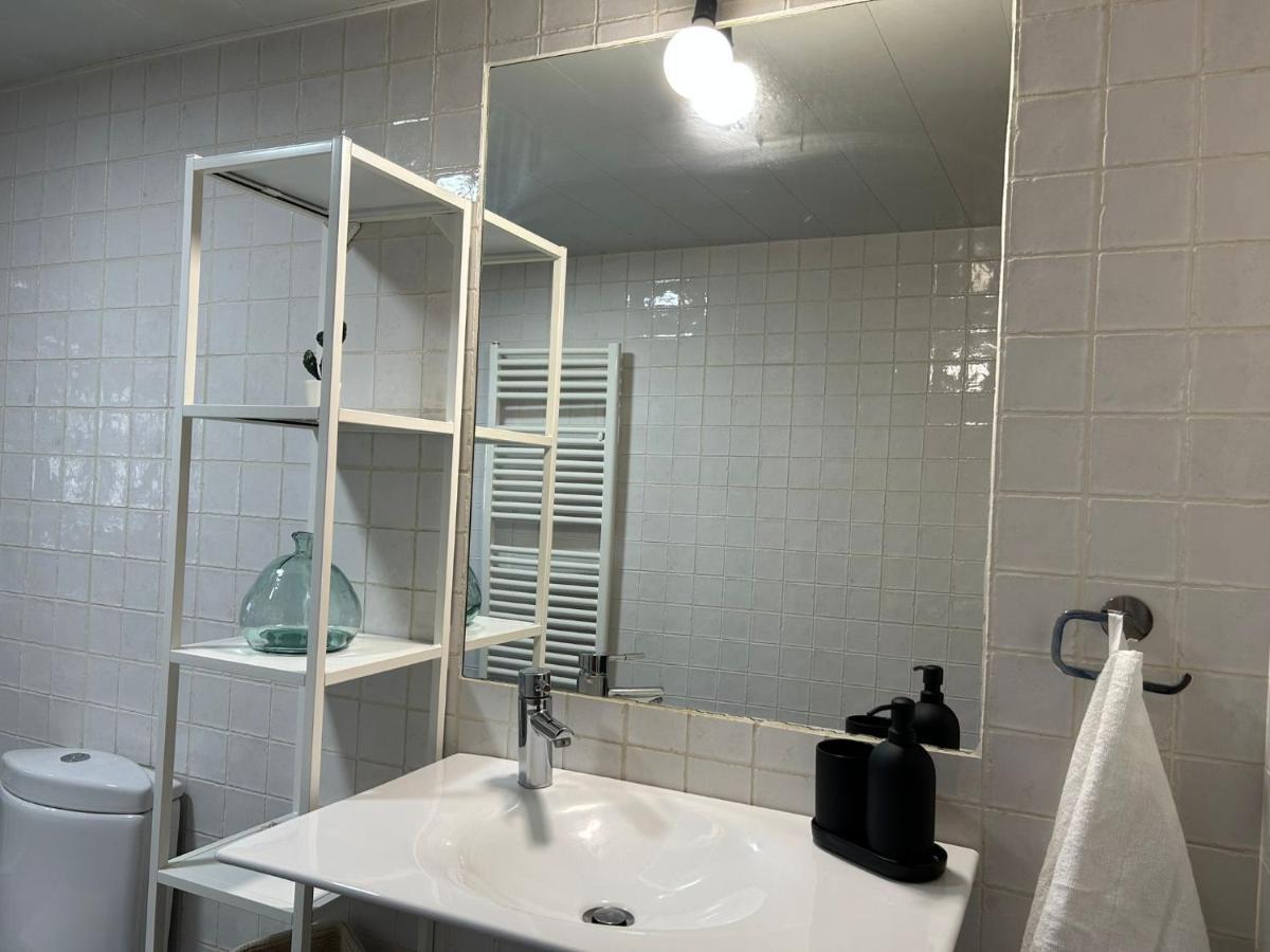 Willa Piscina De Sal Barbacoa Wifi, Parking Gratis, 3 Min Pga Casa El Roble Girona Zewnętrze zdjęcie