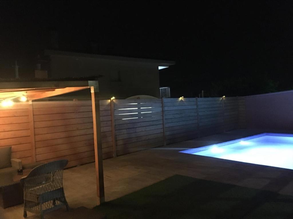 Willa Piscina De Sal Barbacoa Wifi, Parking Gratis, 3 Min Pga Casa El Roble Girona Zewnętrze zdjęcie