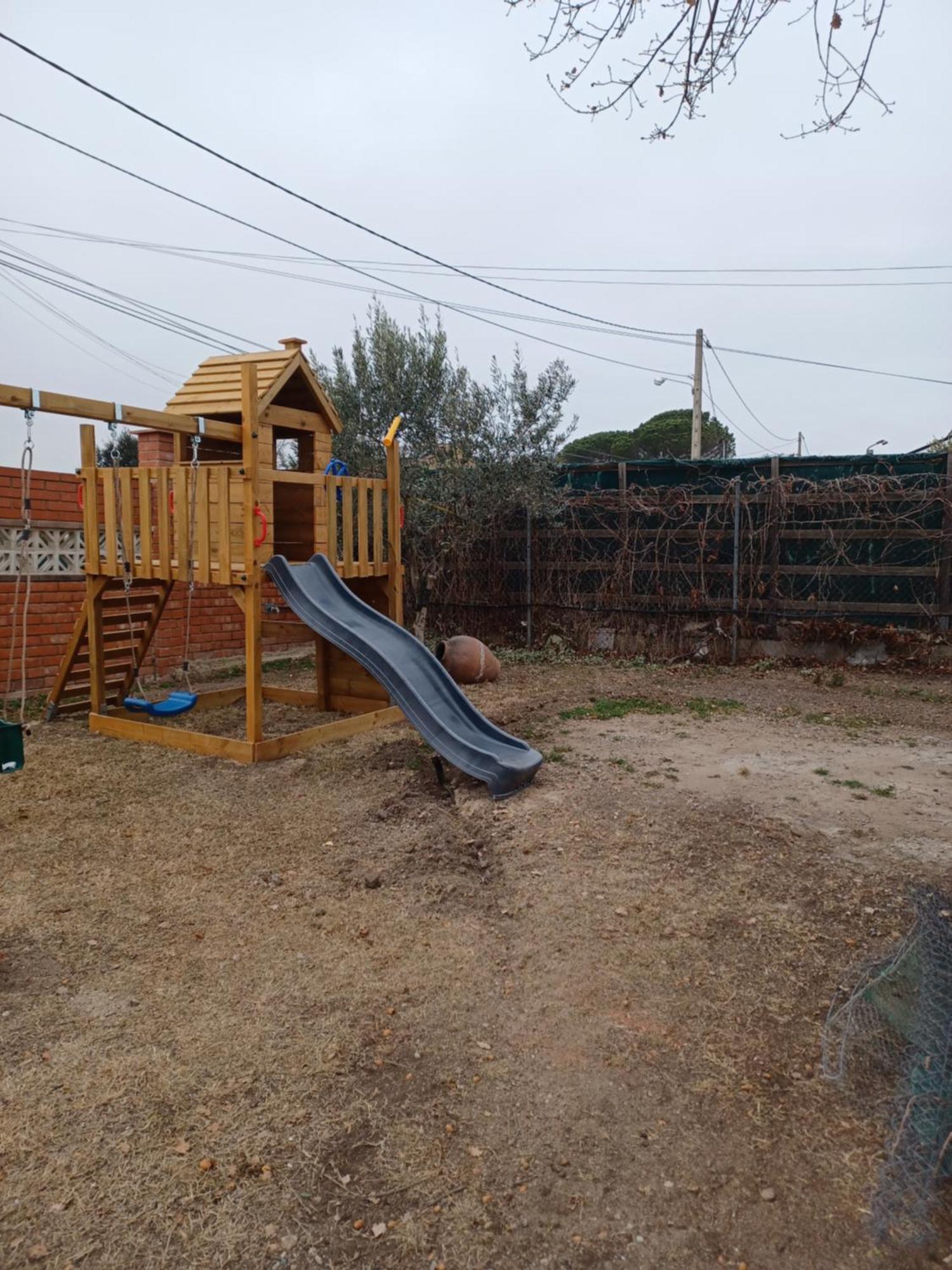Willa Piscina De Sal Barbacoa Wifi, Parking Gratis, 3 Min Pga Casa El Roble Girona Zewnętrze zdjęcie
